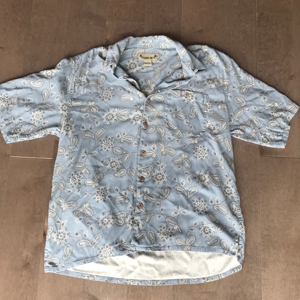 Treasure Cove Size L Hawaiian shirt